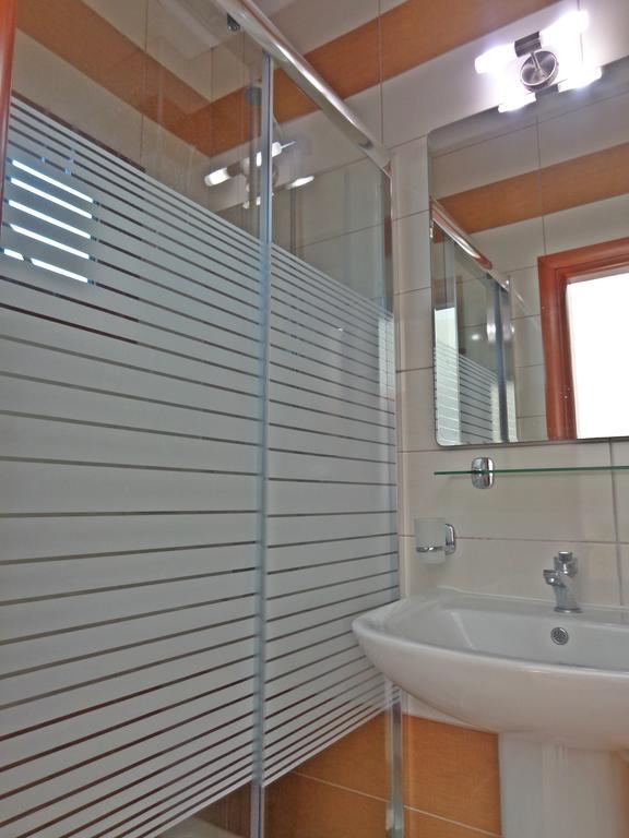 Pioneer Excelsior Rooms Paralía Zewnętrze zdjęcie